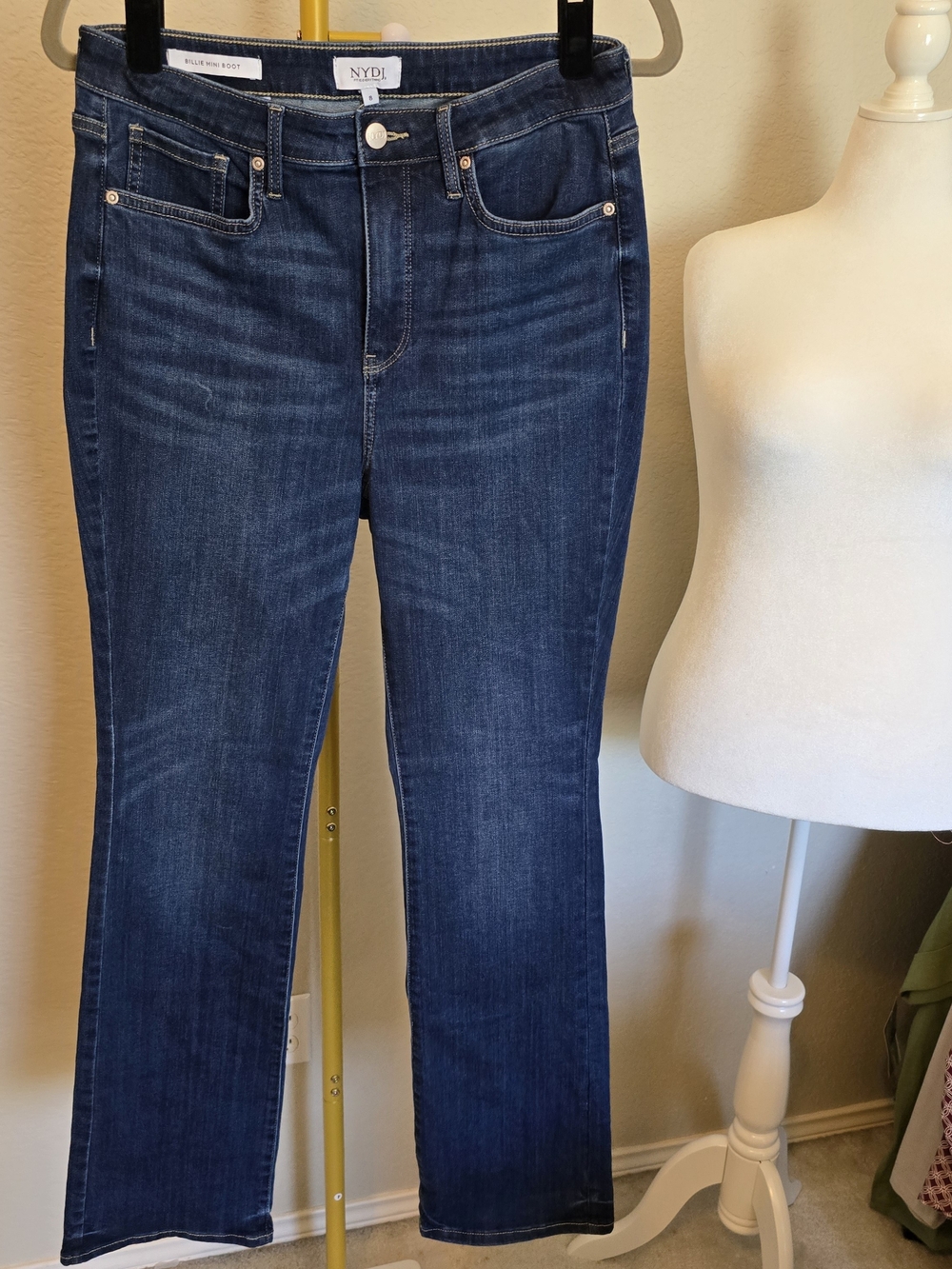 NYDJ Indigo Straight Leg Stretch Jeans Size 8